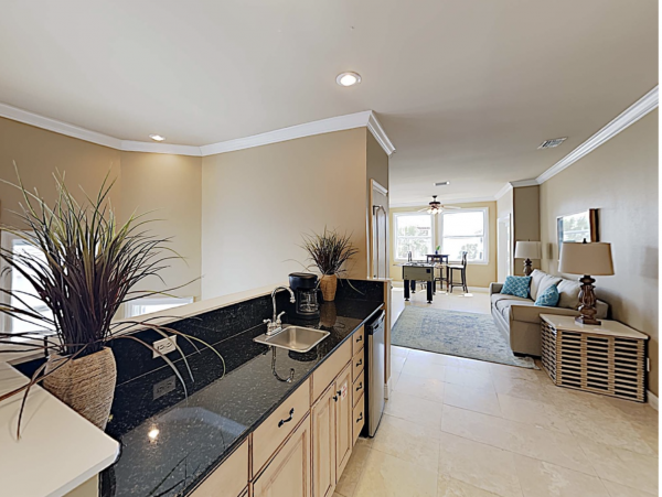 Luxury Destin Vacation Home 100 Yards To Beach