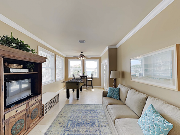 Luxury Destin Vacation Home 100 Yards To Beach