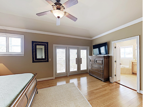 Luxury Destin Vacation Home 100 Yards To Beach