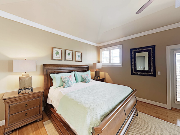 Luxury Destin Vacation Home 100 Yards To Beach
