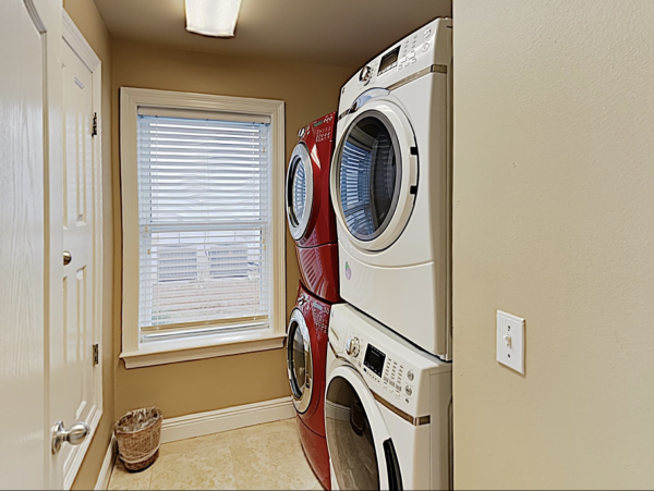 Luxury Destin Vacation Home 100 Yards To Beach
