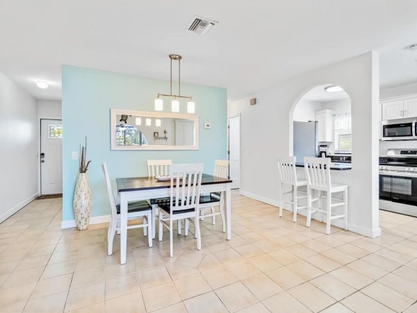 Holmes Beach Vacation Rental with Private Pool & Spa – 2 Bedroom Beach House