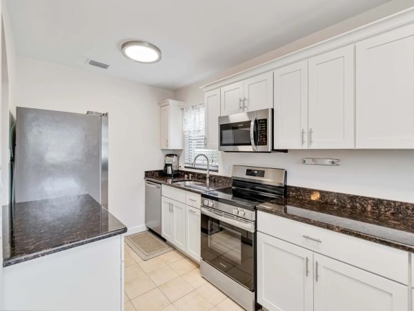 Holmes Beach Vacation Rental with Private Pool & Spa – 2 Bedroom Beach House