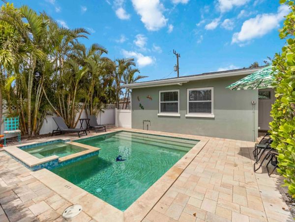 Holmes Beach Vacation Rental with Private Pool & Spa – 2 Bedroom Beach House