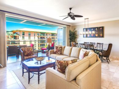 Beachside Condo Three Bedrooms Sleeps Eight Guests