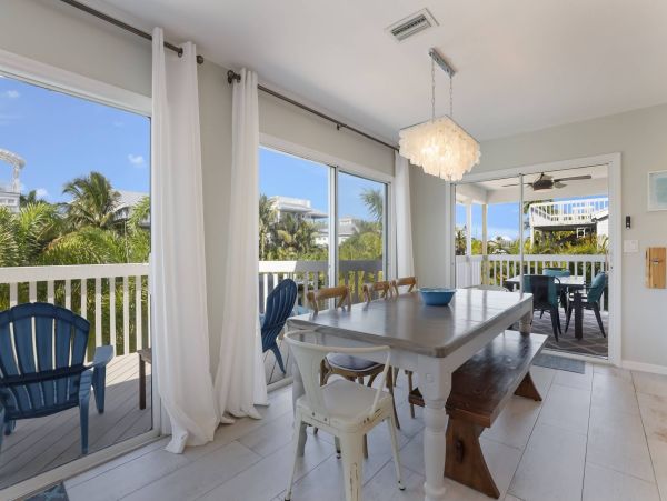 Anna Maria Vacation Home Four Bedrooms Sleeps 8 Private Pool