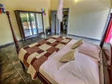 King Bed