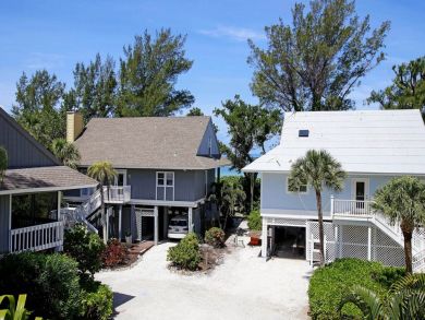Three Bedroom Vacation Home Sleeps 8 Short Walk to Beach