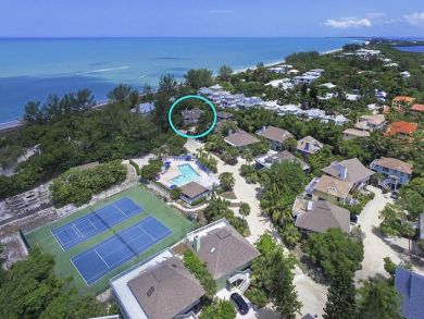 Three Bedroom Vacation Home Sleeps 8 Short Walk to Beach