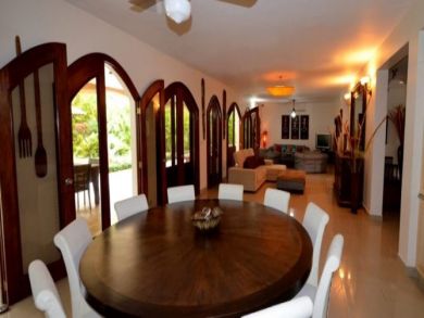 Formal Dining Area Formal Dining Area