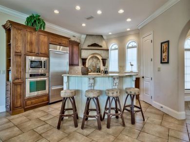 Breakfast Counter with Seating