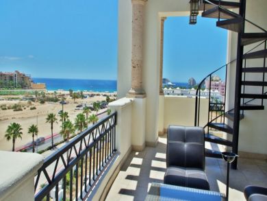 Balcony with Staircae