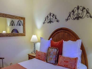 Gorgeous San Jose del Cabo Vacation Home Sleeps Ten Guests