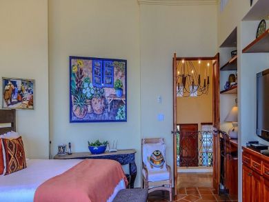 Gorgeous San Jose del Cabo Vacation Home Sleeps Ten Guests