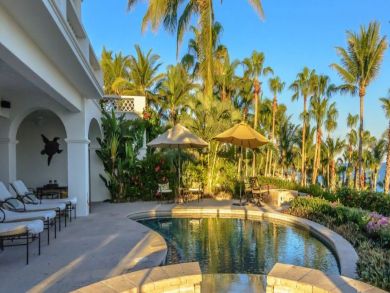 Gorgeous San Jose del Cabo Vacation Home Sleeps Ten Guests