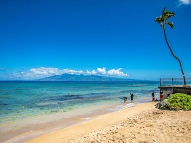 Great Value Lahaina Rental Two Bedroom One Bathroom Sleeps 6