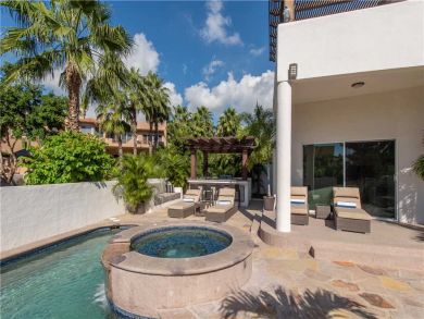 Three Bedroom Rental Villa with Private Pool in Los Cabos