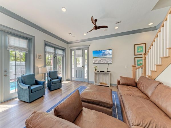 Anna Maria Island Luxury 4 Bedroom Vacation Home Sleeps 8