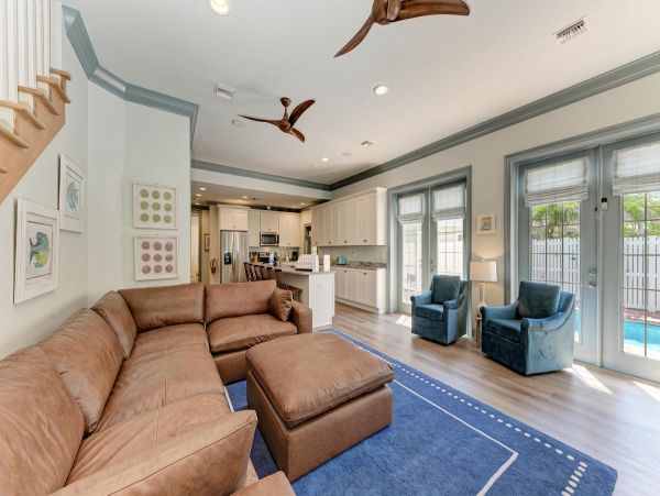 Anna Maria Island Luxury 4 Bedroom Vacation Home Sleeps 8