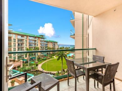 Lanai with Outdoor Furniture