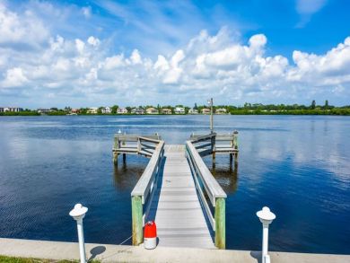 Dock Dock