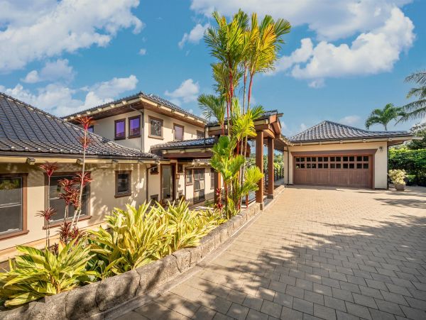 Stunning Princeville Rental: Ocean Views, Pool, & Comfort