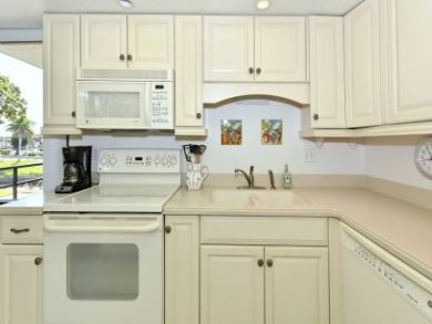 Equipped Kitchen