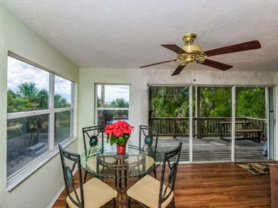 Dining Table & Chairs