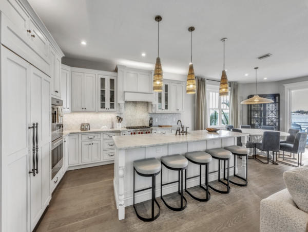 Luxury Anna Maria Vacation Bay to Beach Home Sleep 11