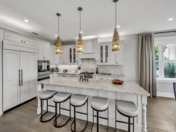 Luxury Anna Maria Vacation Bay to Beach Home Sleep 11