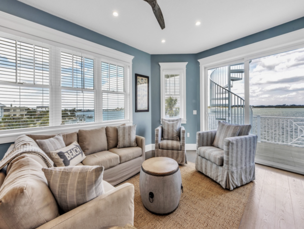 Luxury Anna Maria Vacation Bay to Beach Home Sleep 11