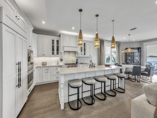 Luxury Anna Maria Vacation Bay to Beach Home Sleep 11