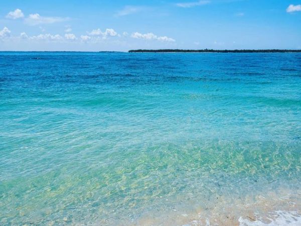 Two Bedroom Beach Condo Community Pool Sleeps Five Guests