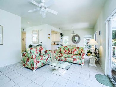 Short Walk to Beach - Three Bedroom Sanibel Vacation Rental Short Walk to Beach - Three Bedroom Sanibel Vacation Rental