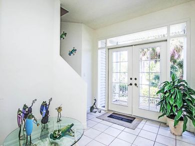 Short Walk to Beach - Three Bedroom Sanibel Vacation Rental Short Walk to Beach - Three Bedroom Sanibel Vacation Rental