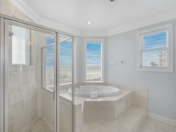 Luxury Seven Bedroom Beach Villa with Private Pool Sleeps 25