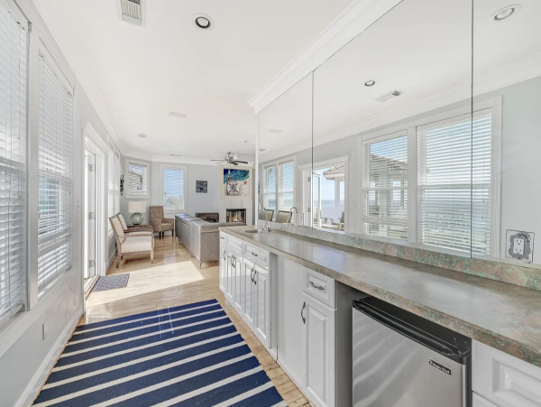 Luxury Seven Bedroom Beach Villa with Private Pool Sleeps 25