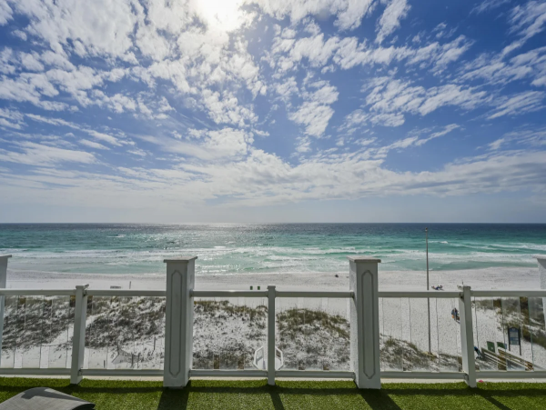 Luxury Seven Bedroom Beach Villa with Private Pool Sleeps 25