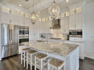 Breakfast Counter with Seating