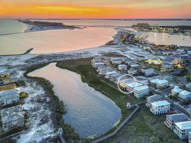 Destin Five Bedroom Vacation Home Sleeps 13 Guests
