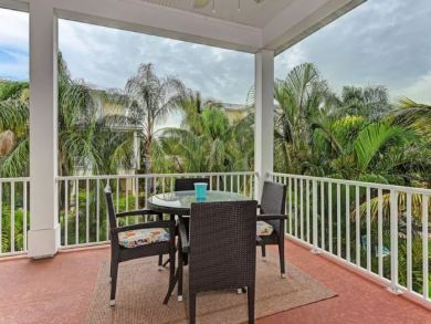 Balcony with Table & Chairs