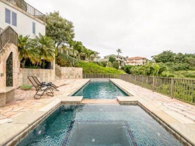 Four Bedroom Vacation Home with Private Pool Sleeps Eight