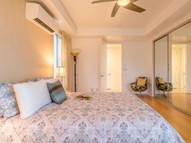 Four Bedroom Vacation Home with Private Pool Sleeps Eight