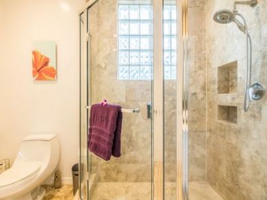 Four Bedroom Vacation Home with Private Pool Sleeps Eight