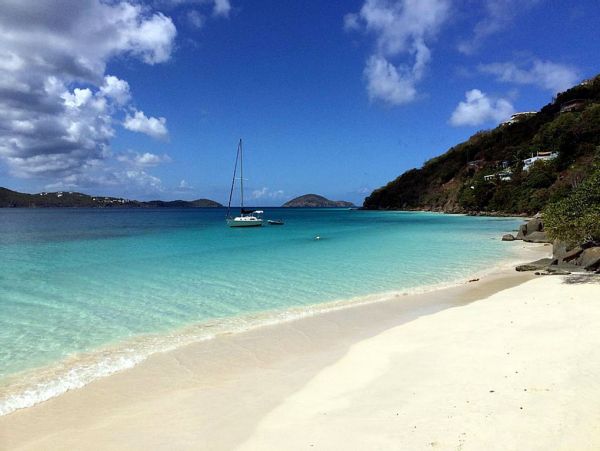 St Thomas Three Bedroom Villa Private Pool Sleeps 6