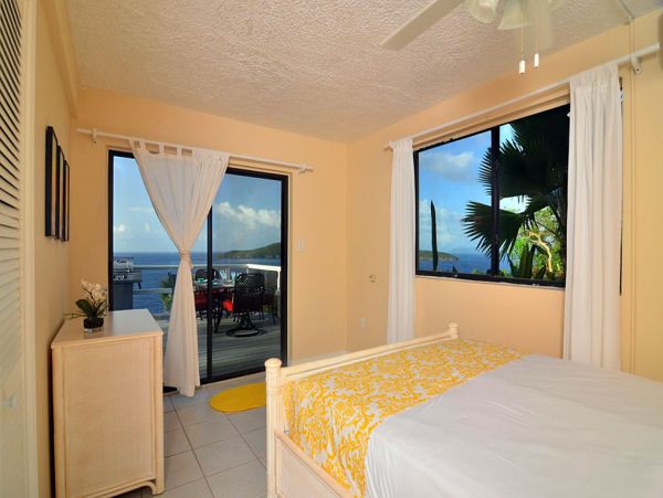 St Thomas Three Bedroom Villa Private Pool Sleeps 6