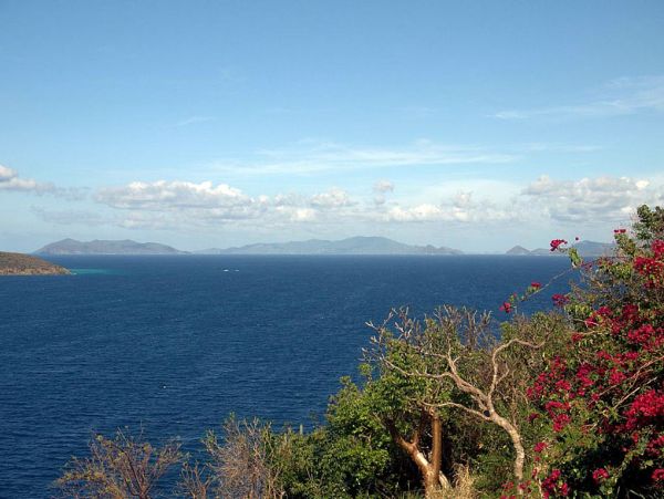 St Thomas Three Bedroom Villa Private Pool Sleeps 6