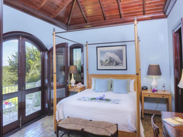 Four Bedroom Luxury St. John Vacation Villa Sleeps 10