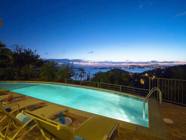 Four Bedroom Luxury St. John Vacation Villa Sleeps 10
