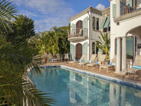 Four Bedroom Luxury St. John Vacation Villa Sleeps 10